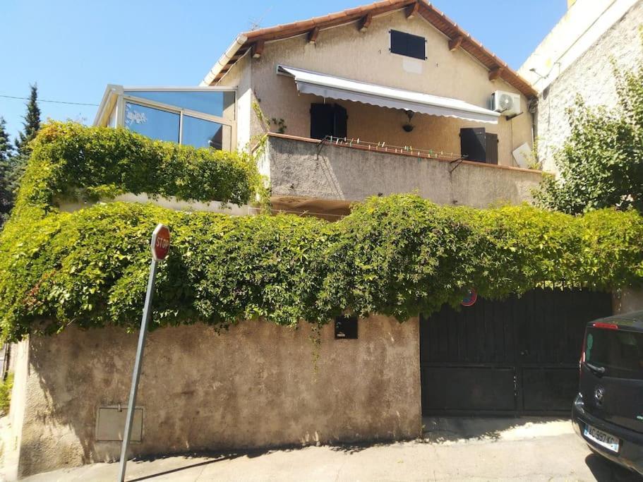 Studio Ideal Pour Deux Voyageurs Sur Marseille Exterior photo